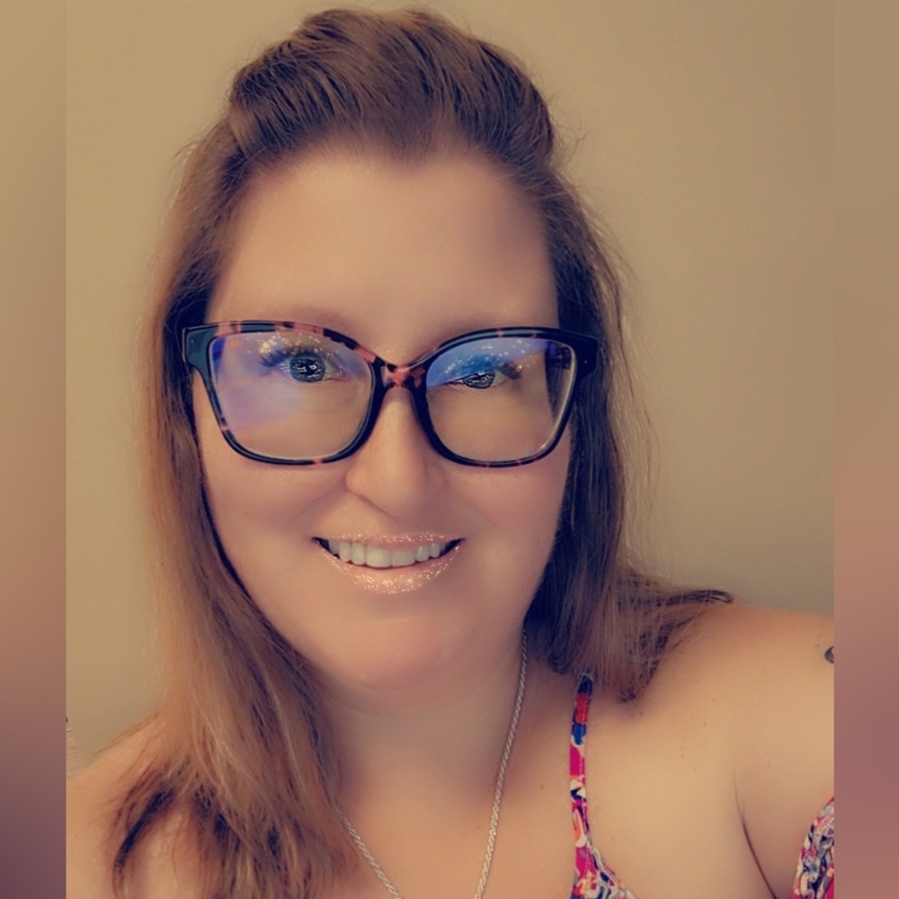 Meet your Posher, Renae
